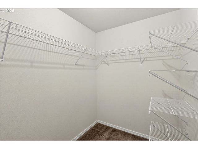 8907 Ne 84TH St, Vancouver, WA 98662