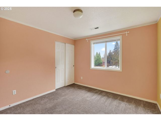 8907 Ne 84TH St, Vancouver, WA 98662