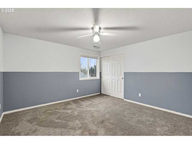 8907 Ne 84TH St, Vancouver, WA 98662