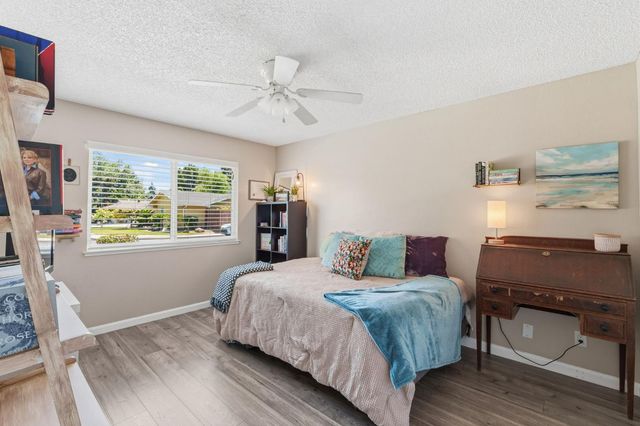 1741 Robinwood Avenue, Clovis, CA 93611