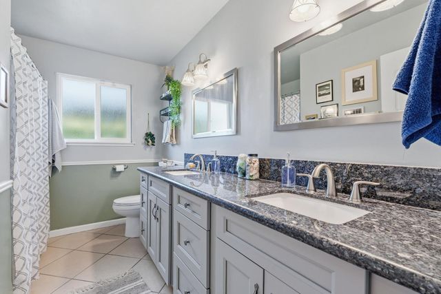 1741 Robinwood Avenue, Clovis, CA 93611