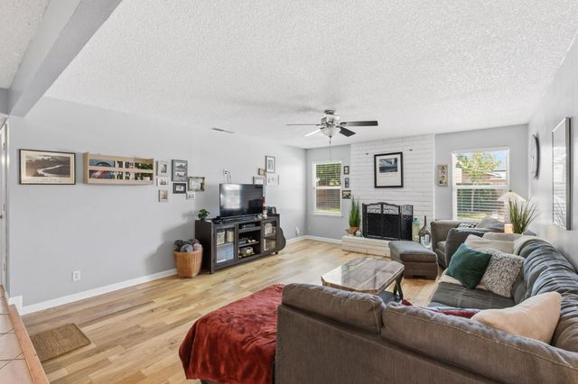 1741 Robinwood Avenue, Clovis, CA 93611