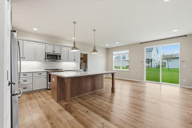 2344 Butterfly Circle, Sun Prairie, WI 53590