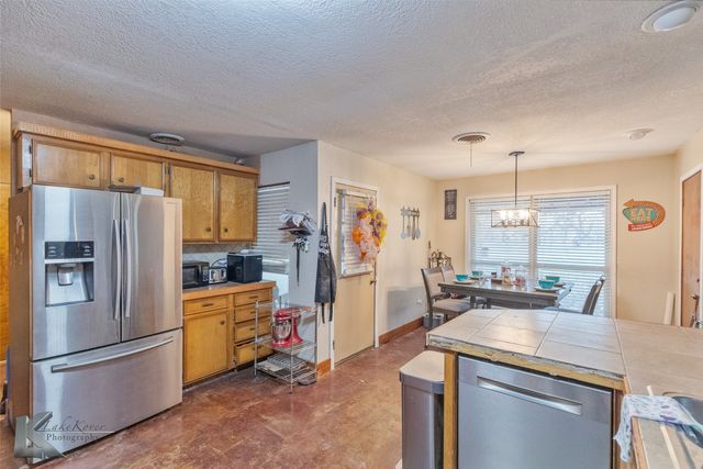 812 Orange Street, Merkel, TX 79536