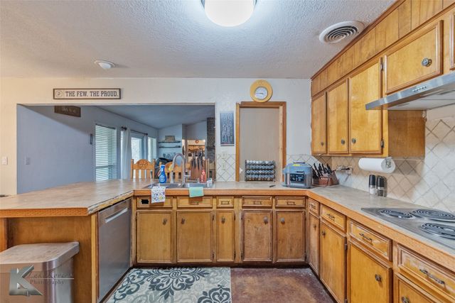 812 Orange Street, Merkel, TX 79536