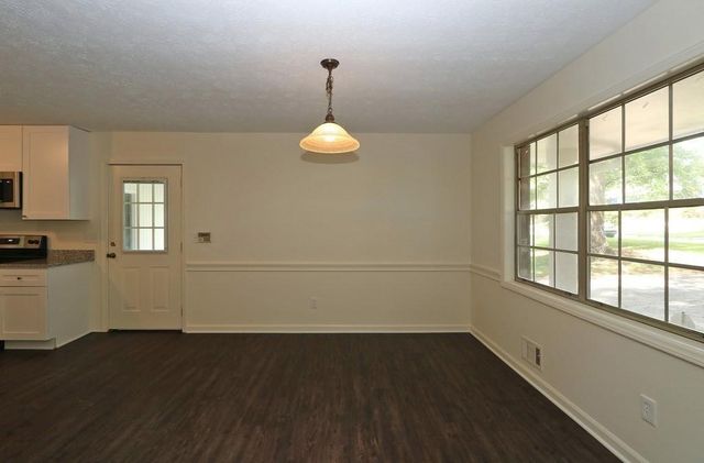 4215 Fawn Lane SE, Smyrna, GA 30082
