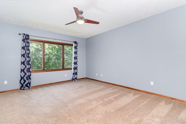 605 Heritage Trail NE, New Prague, MN 56071