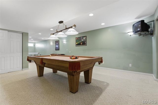 742 Oak Leaf Bluff Drive, St Charles, MO 63304