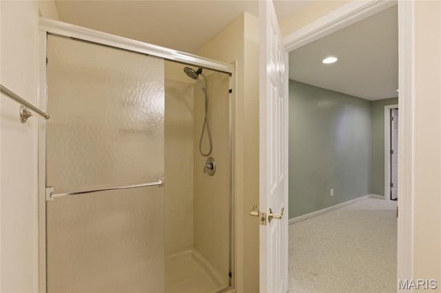 742 Oak Leaf Bluff Drive, St Charles, MO 63304