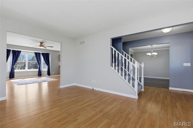 742 Oak Leaf Bluff Drive, St Charles, MO 63304