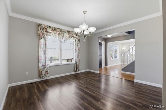 742 Oak Leaf Bluff Drive, St Charles, MO 63304