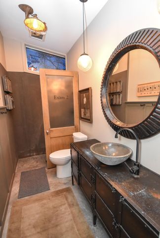 7058 E Farm Road 132, Springfield, MO 65802