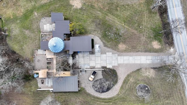 7058 E Farm Road 132, Springfield, MO 65802