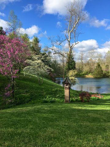 7058 E Farm Road 132, Springfield, MO 65802