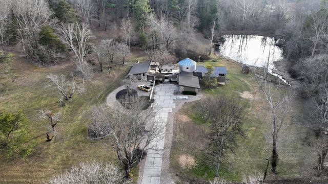 7058 E Farm Road 132, Springfield, MO 65802