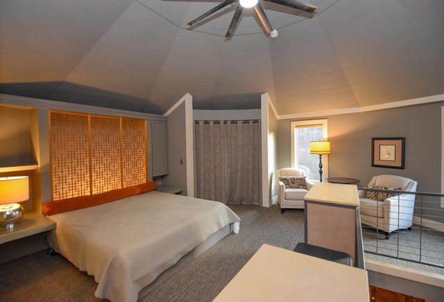 7058 E Farm Road 132, Springfield, MO 65802