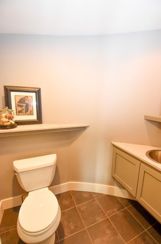 7058 E Farm Road 132, Springfield, MO 65802