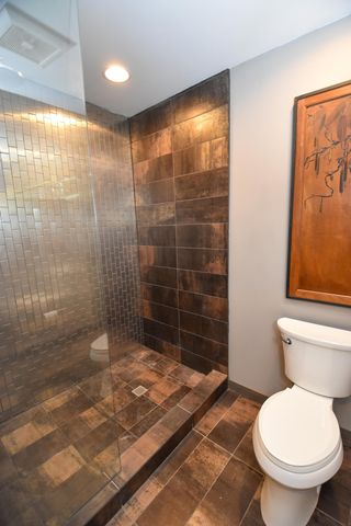 7058 E Farm Road 132, Springfield, MO 65802