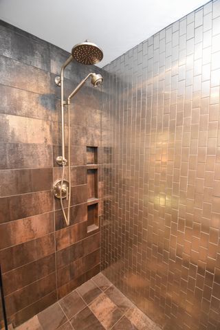 7058 E Farm Road 132, Springfield, MO 65802