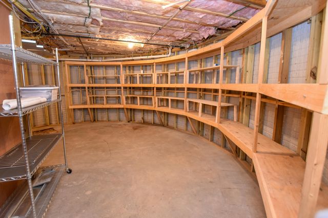 7058 E Farm Road 132, Springfield, MO 65802