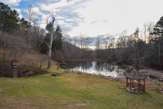 7058 E Farm Road 132, Springfield, MO 65802