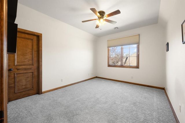 3824 Villas Creek Court, Edmond, OK 73003