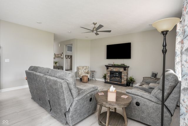 751 Willow Ridge Court, Plainfield, IN 46168