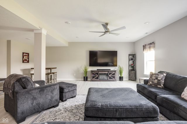 751 Willow Ridge Court, Plainfield, IN 46168