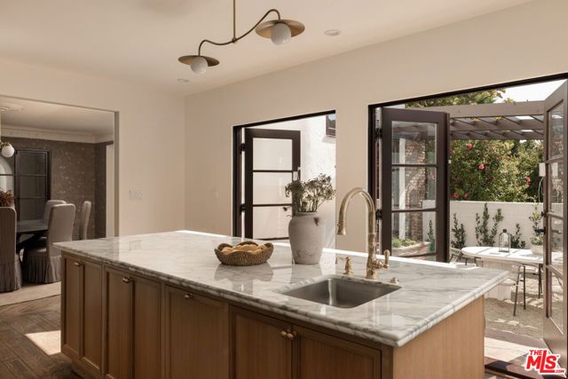 1641 N Ogden Drive, Los Angeles, CA 90046