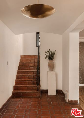 1641 N Ogden Drive, Los Angeles, CA 90046