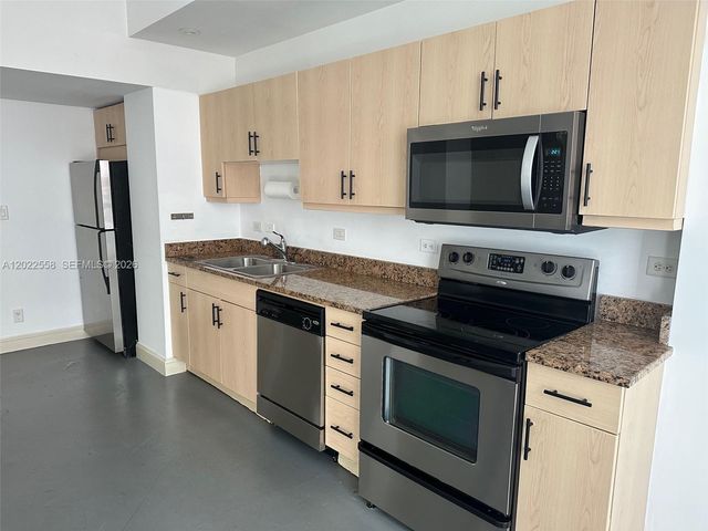 111 E Flagler 702, Miami, FL 33131