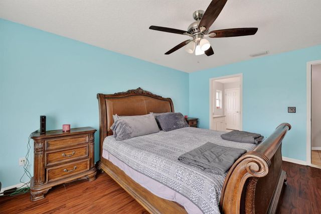 566 SW Sea Holly Terrace, Port St. Lucie, FL 34984