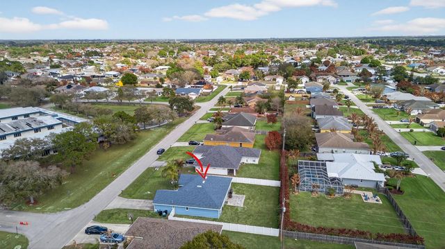 566 SW Sea Holly Terrace, Port St. Lucie, FL 34984