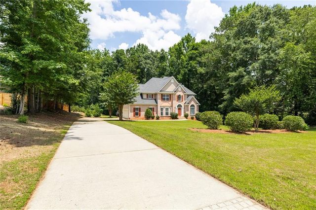 250 Ryans Court, Sharpsburg, GA 30277