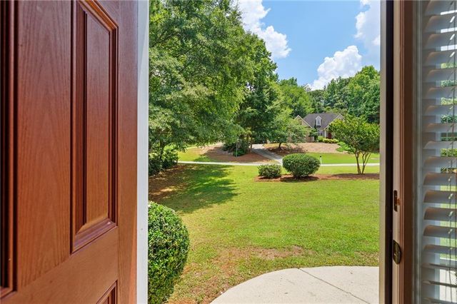 250 Ryans Court, Sharpsburg, GA 30277