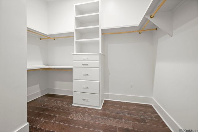 2855 Grand Way Ave, Baton Rouge, LA 70810