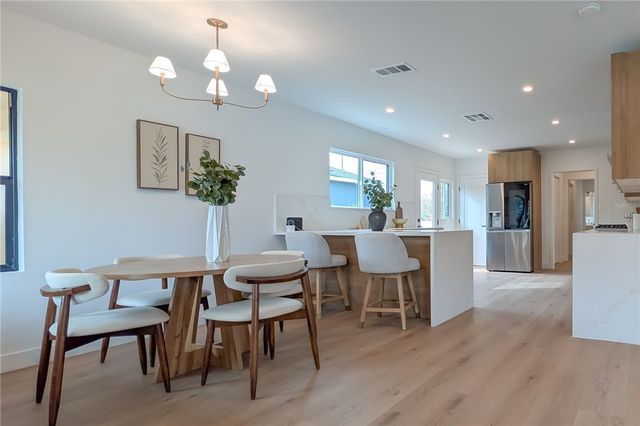 3641 Somerset, Los Angeles, CA 90016