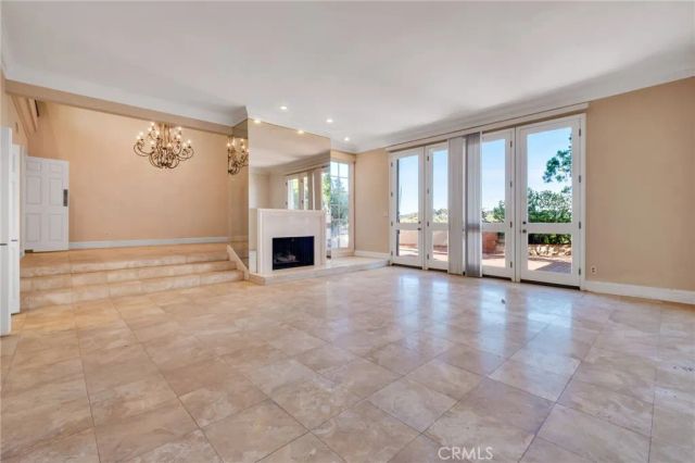 12305 Ridge, Los Angeles, CA 90049