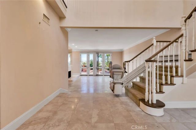 12305 Ridge, Los Angeles, CA 90049