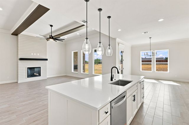 3155 Infinity Drive, Weatherford, TX 76087
