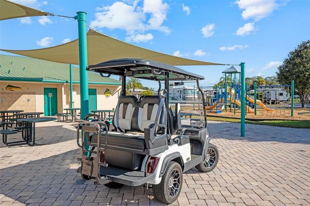 2411 CITRUS TREE ROAD, Clermont, FL 34714