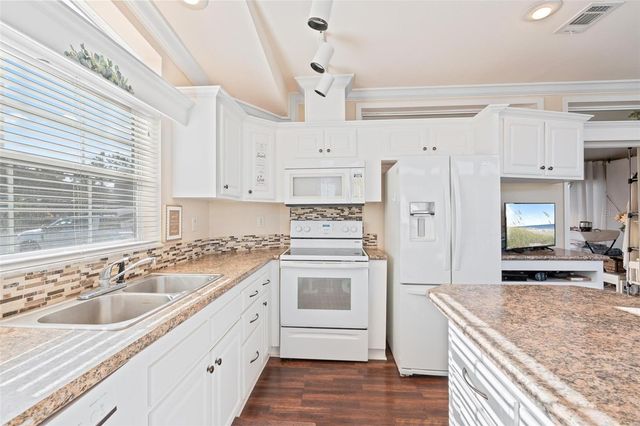 2411 CITRUS TREE ROAD, Clermont, FL 34714