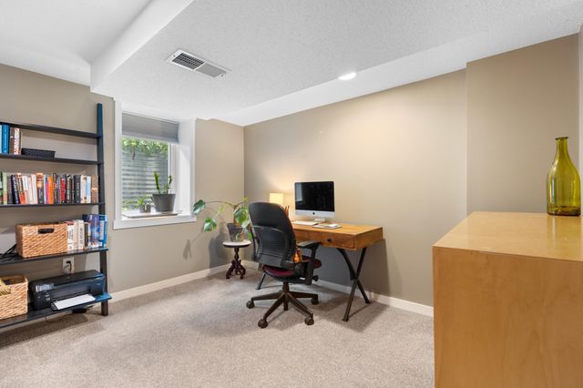 1609 29th Street SE, Rochester, MN 55904