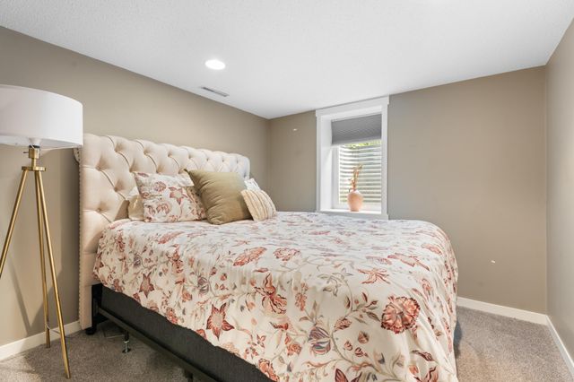 1609 29th Street SE, Rochester, MN 55904