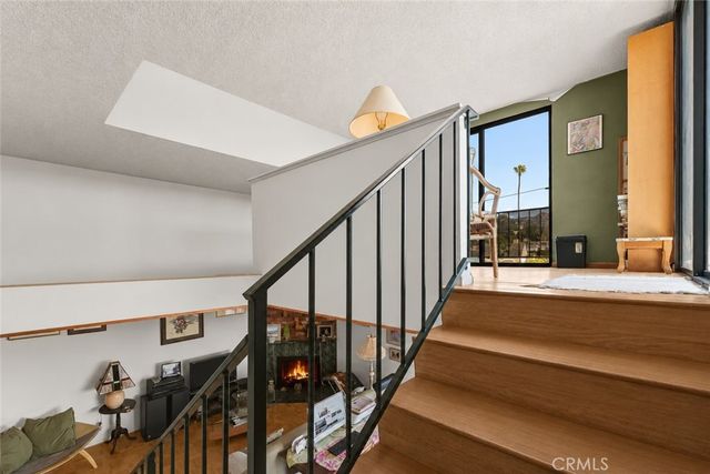 1971 Rodney 307, Los Angeles, CA 90027