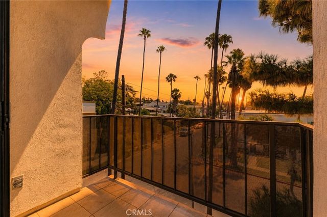 1971 Rodney 307, Los Angeles, CA 90027
