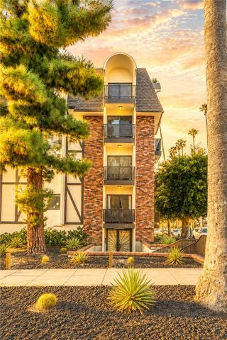 1971 Rodney 307, Los Angeles, CA 90027