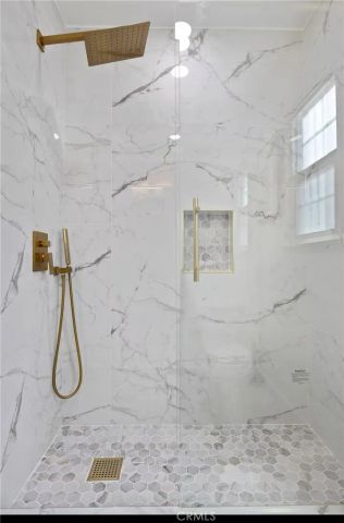 13831 Bessemer, Valley Glen, CA 91401