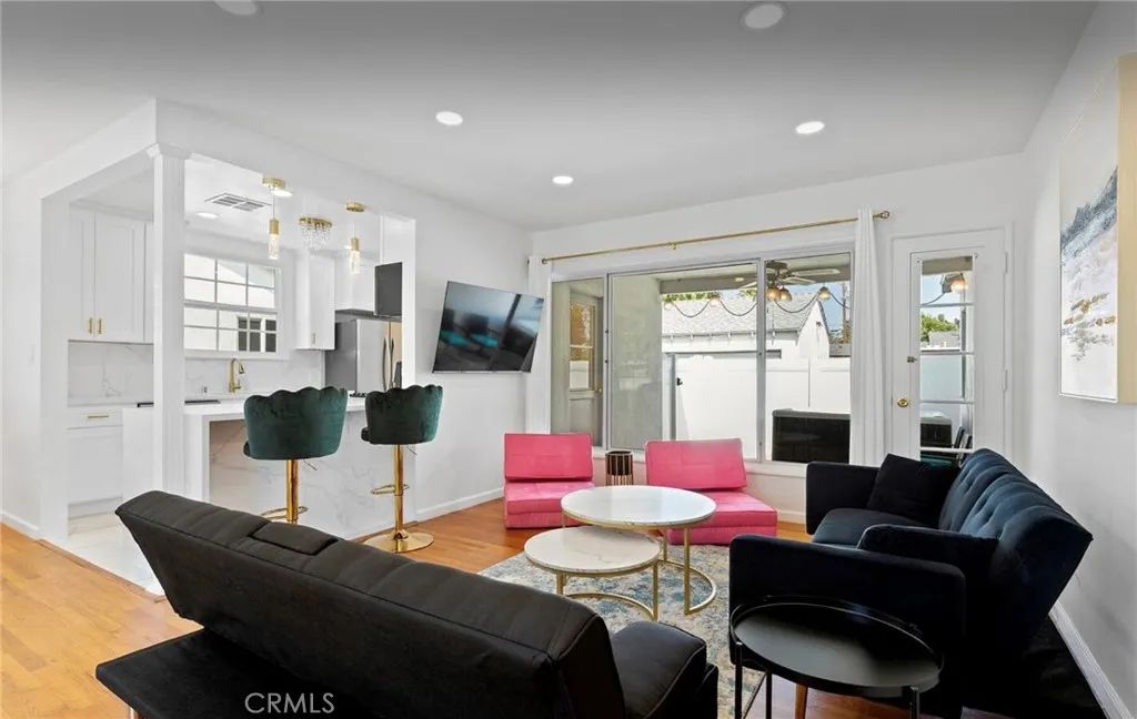 13831 Bessemer, Valley Glen, CA 91401