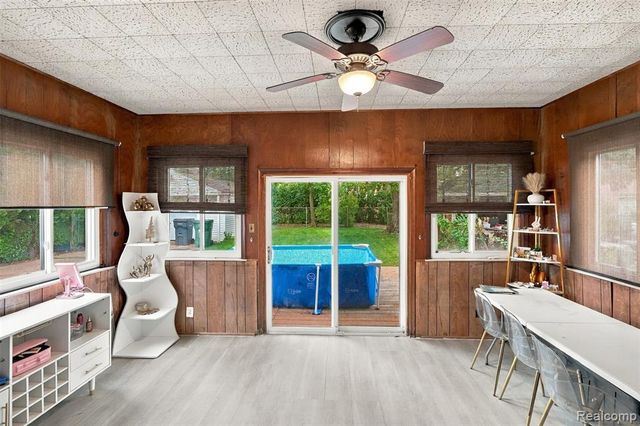 1339 Venice Street, Dearborn, MI 48124